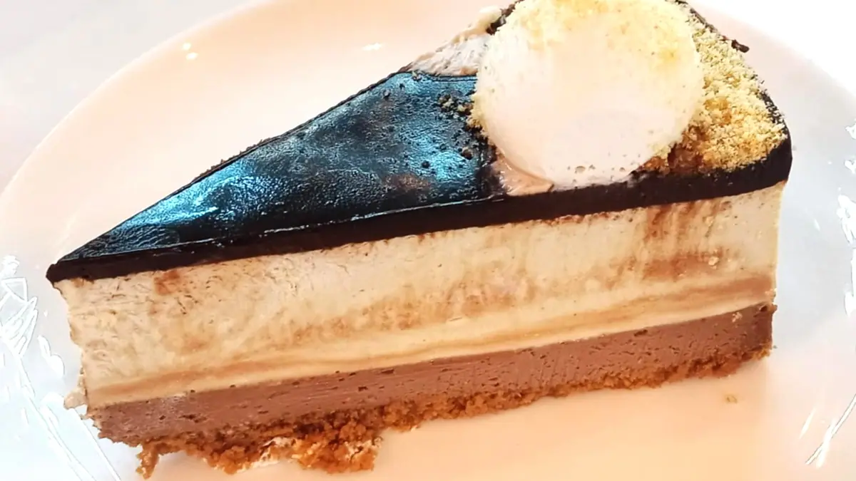 Cake Box – eggless cake shop in The High, Harlow